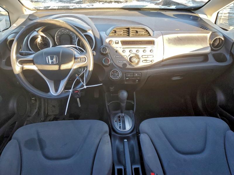 Photo 8 from auction – 2013 HONDA FIT with VIN JHMGE8H31DC025053
