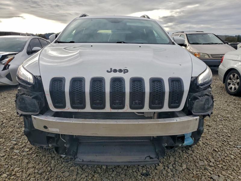 Photo 5 from auction – 2018 JEEP CHEROKEE L with VIN 1C4PJMCB8JD607922