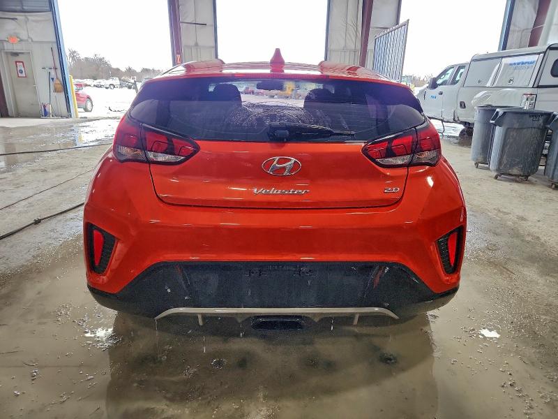 Photo 6 from auction – 2020 HYUNDAI VELOSTER B with VIN KMHTG6AF5LU027282