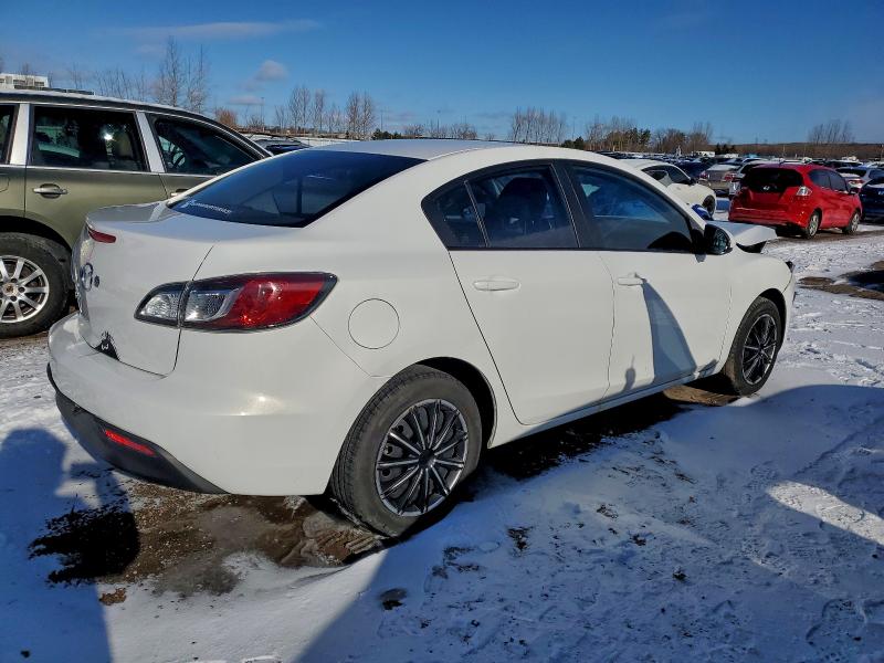 Photo 3 from auction – 2011 MAZDA 3 I with VIN JM1BL1UF1B1368883
