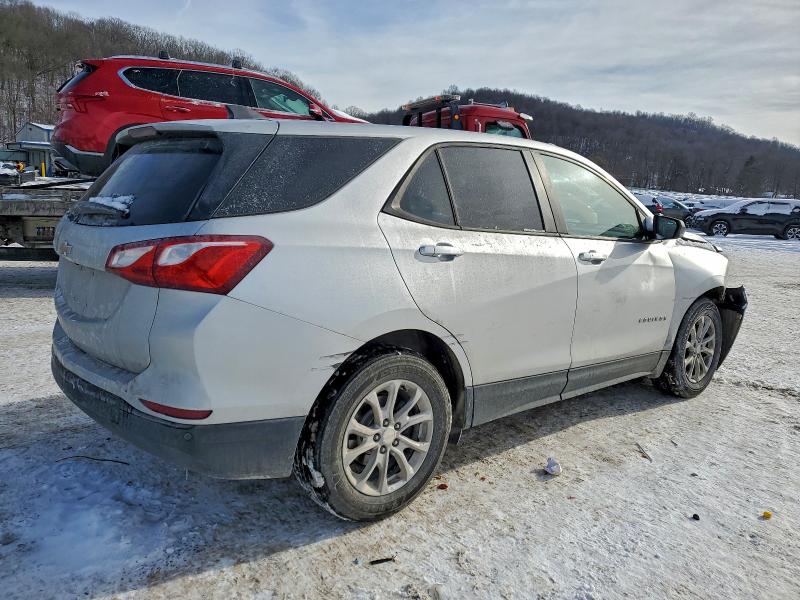 Photo 3 from auction – 2020 CHEVROLET EQUINOX with VIN 3GNAXFEV6LS585596