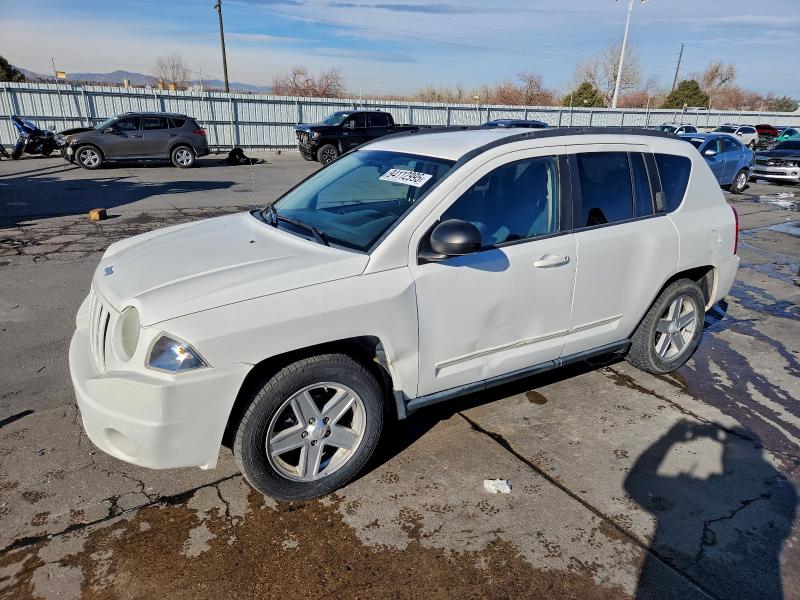 JEEP COMPASS SP 2010 with VIN 1J4NT4FB4AD601753 - Photo from auction