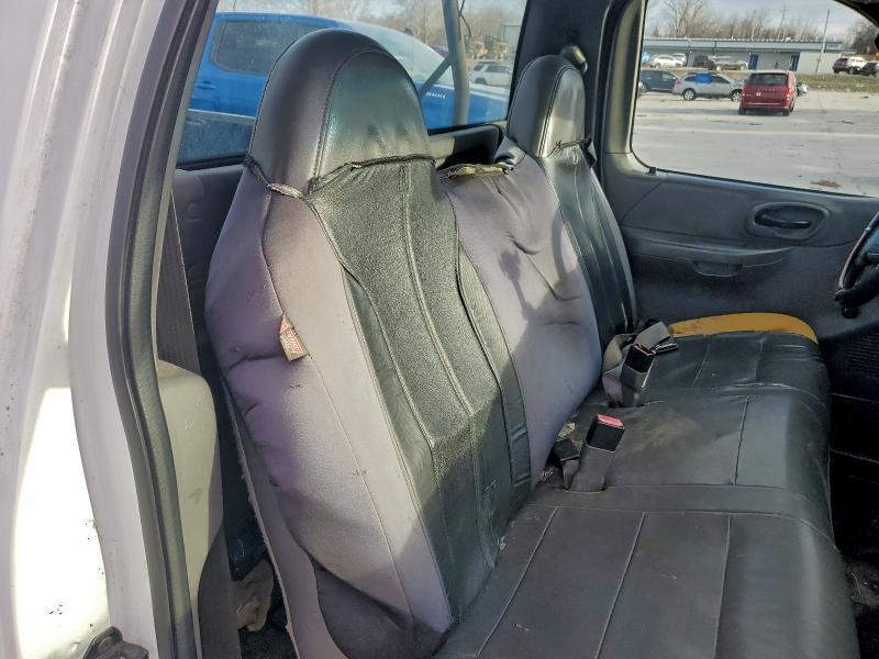 Photo 10 from auction – 2004 FORD F-150 HERI with VIN 2FTRF17214CA50942