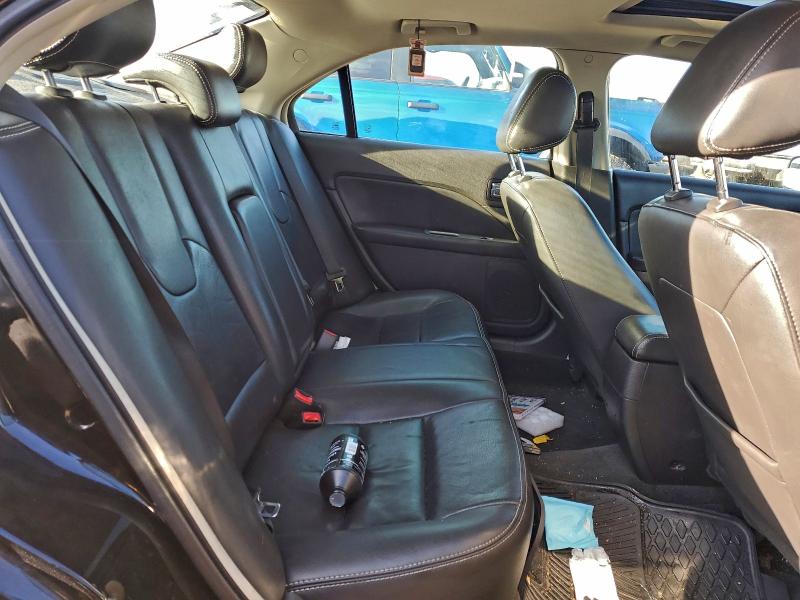 Photo 10 from auction – 2011 FORD FUSION with VIN 3FAHP0JA7BR200226