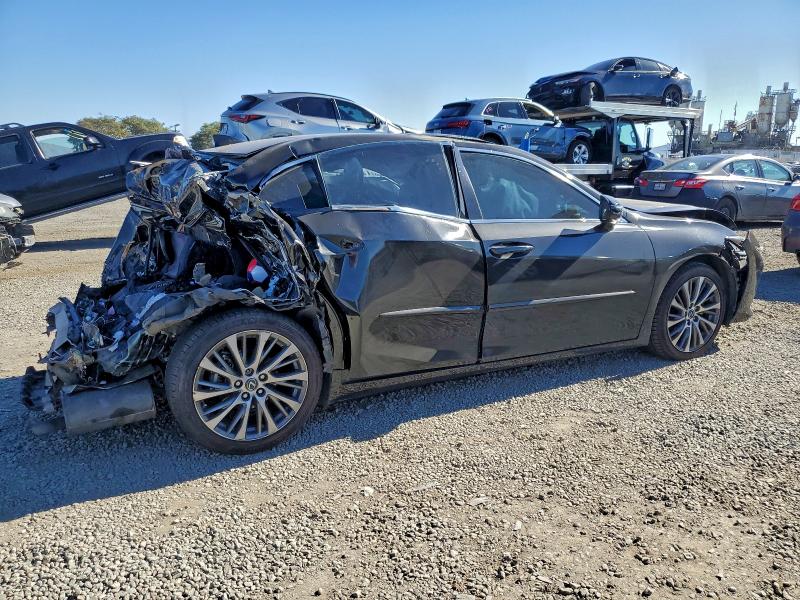 Photo 3 from auction – 2019 LEXUS ES with VIN 58ABZ1B16KU045311
