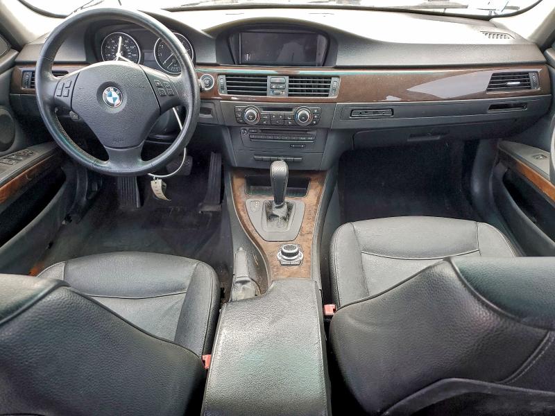 Photo 8 from auction – 2011 BMW 328 XI SUL with VIN WBAPK5C58BA659743