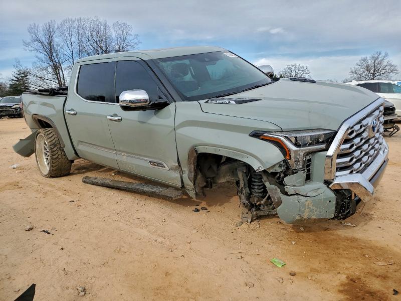 Photo 4 from auction – 2024 TOYOTA TUNDRA CRE with VIN 5TFMC5DB9RX079481