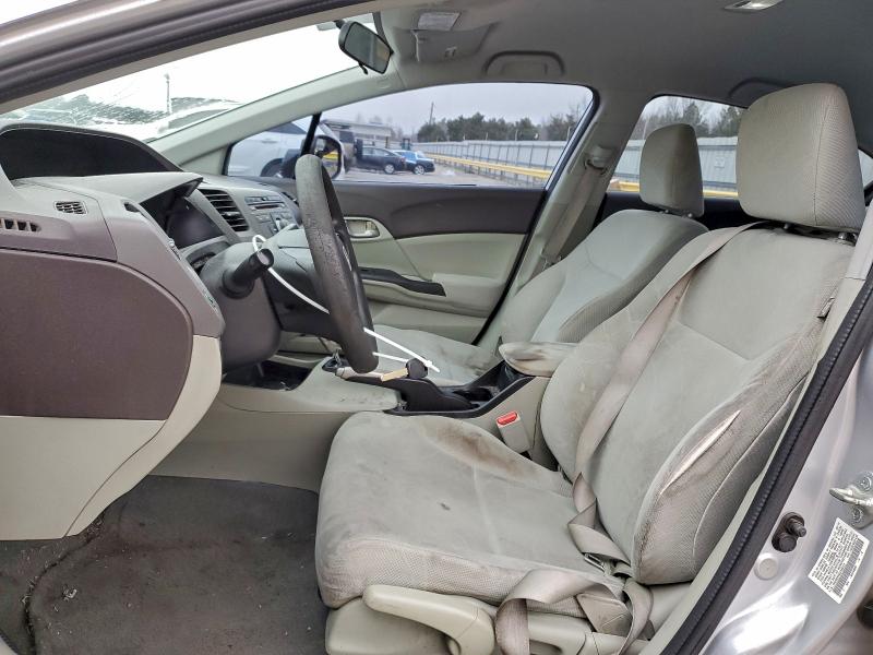 Photo 7 from auction – 2012 HONDA CIVIC LX with VIN 19XFB2F56CE048312