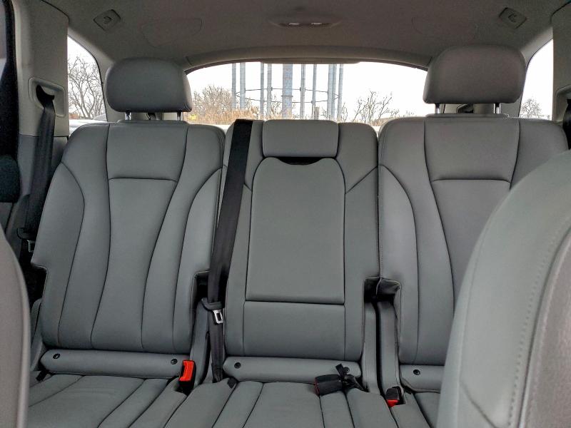 Photo 10 from auction – 2018 AUDI Q7 PREMIUM with VIN WA1LAAF79JD004167