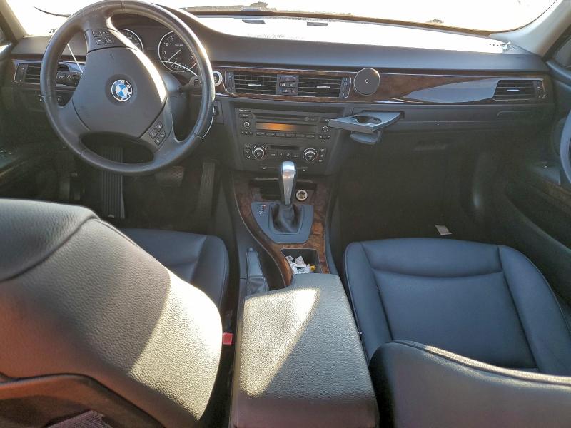 Photo 8 from auction – 2008 BMW 328 XI with VIN WBAVC93518K041744