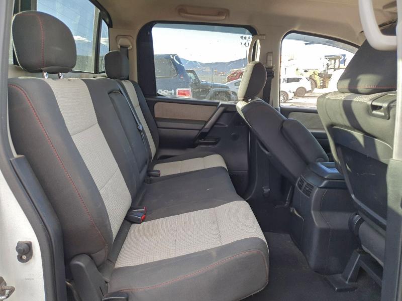 Photo 10 from auction – 2010 NISSAN TITAN with VIN 1N6AA0EC4AN323909