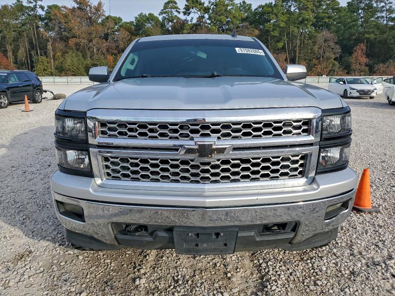 Photo 5 from auction – 2015 CHEVROLET SILVERADO with VIN 3GCUKREC3FG135383