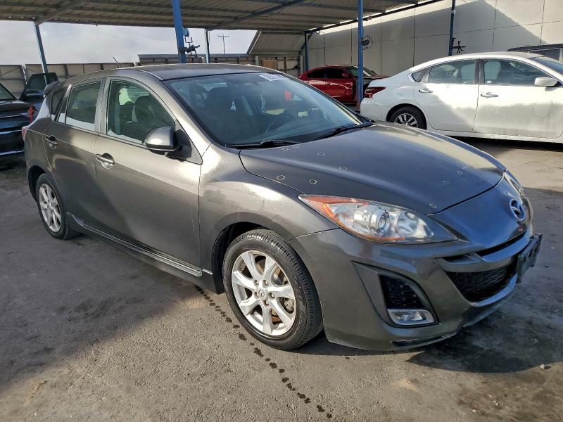 صورة رقم 4 من المزاد - 2011 MAZDA 3 S مع VIN JM1BL1K67B1429690