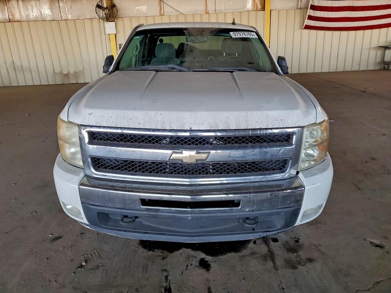 Photo 5 from auction – 2009 CHEVROLET SILVERADO with VIN 1GCEK29049Z225402