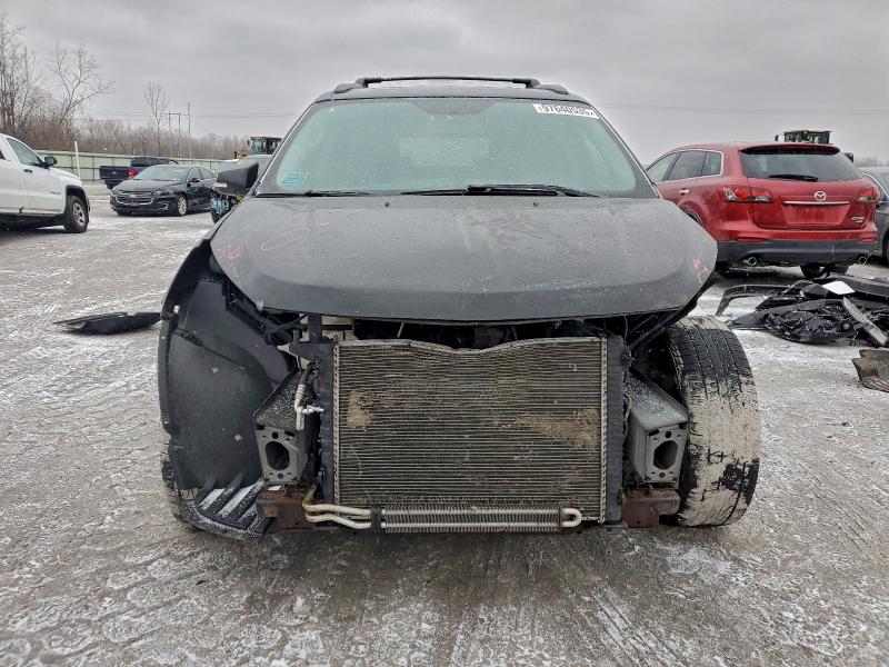 Photo 5 from auction – 2017 CHEVROLET TRAVERSE L with VIN 1GNKVGKD5HJ281860