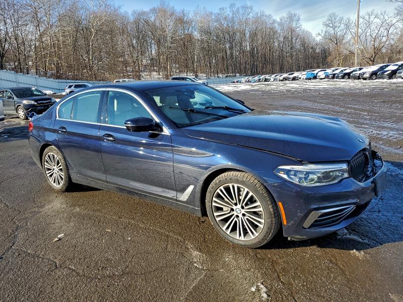 Photo 4 from auction – 2019 BMW 530 XI with VIN WBAJA7C50KWC78009