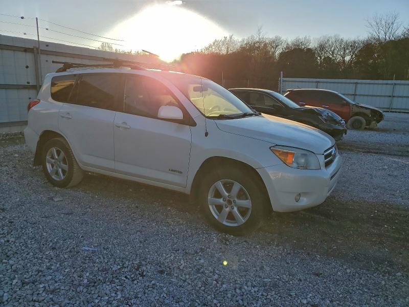 Photo 4 from auction – 2006 TOYOTA RAV4 LIMIT with VIN JTMBD31V065014484