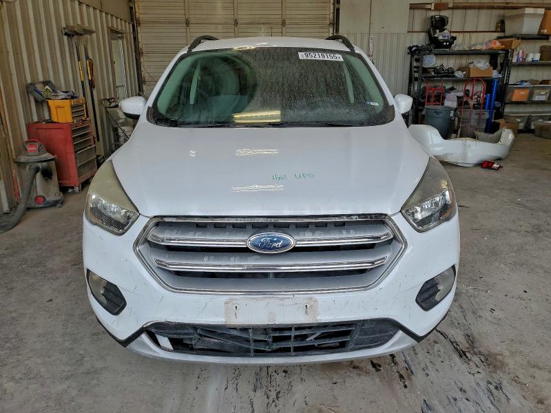 Photo 5 from auction – 2018 FORD ESCAPE SE with VIN 1FMCU0GD1JUD58756