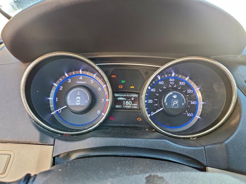 Photo 9 from auction – 2012 HYUNDAI SONATA SE with VIN 5NPEC4AC6CH442611