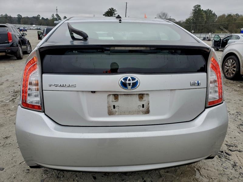 Photo 6 from auction – 2012 TOYOTA PRIUS with VIN JTDKN3DU9C5462413