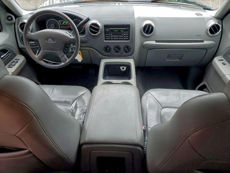Photo 8 from auction – 2005 FORD EXPEDITION with VIN 1FMPU15525LA37095