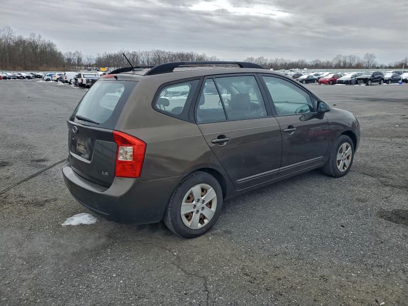 Photo 3 from auction – 2009 KIA RONDO BASE with VIN KNAFG528897264333