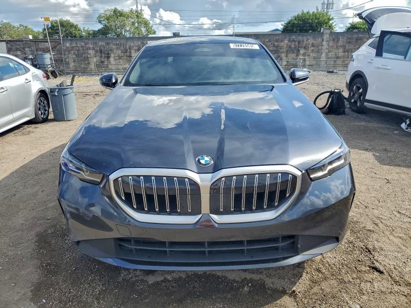 Photo 5 from auction – 2025 BMW 530 I with VIN WBA43FJ00SCU75897