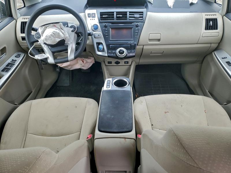 Photo 8 from auction – 2012 TOYOTA PRIUS V with VIN JTDZN3EU5C3141316