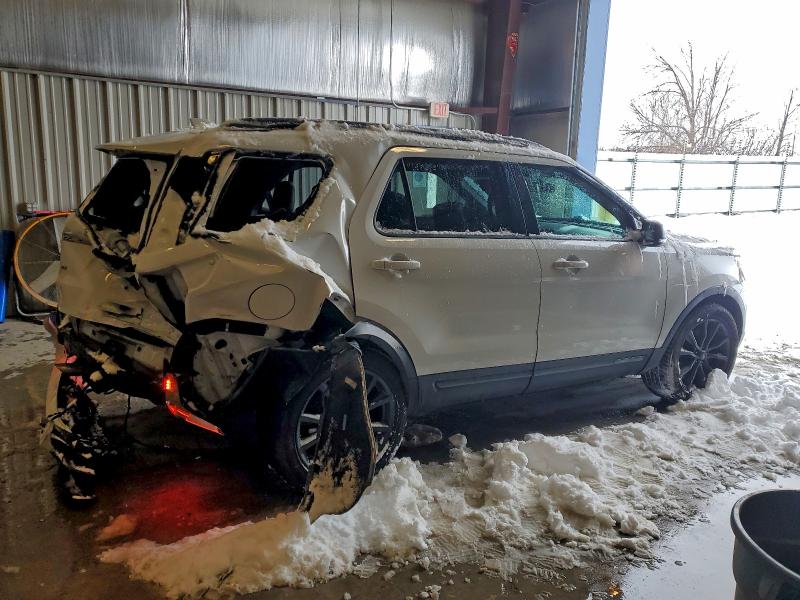 Фото 3 с аукциона – 2017 FORD EXPLORER X с VIN 1FM5K8D80HGD08380