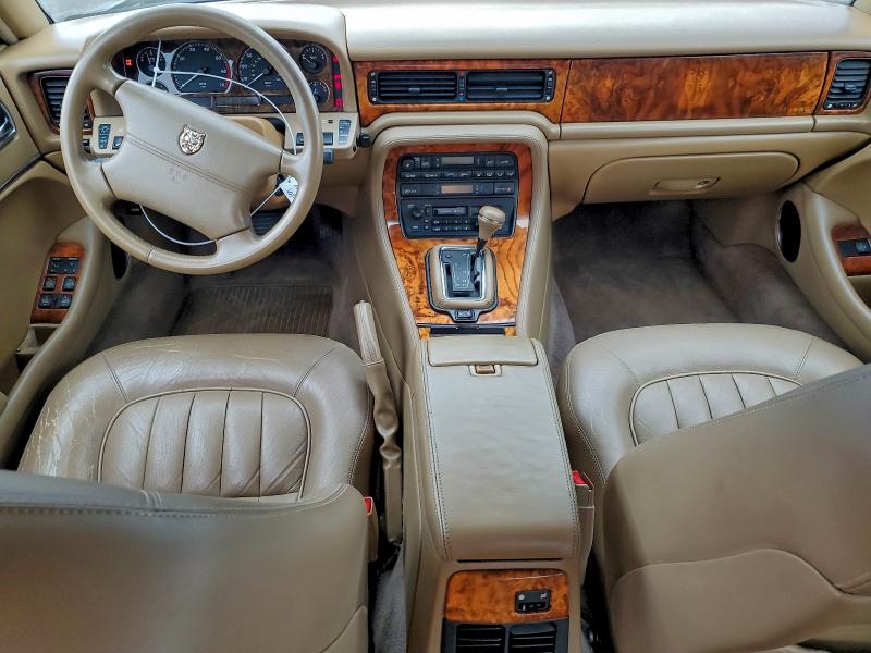 Photo 8 from auction – 1995 JAGUAR XJ6 with VIN SAJHX1749SC743577