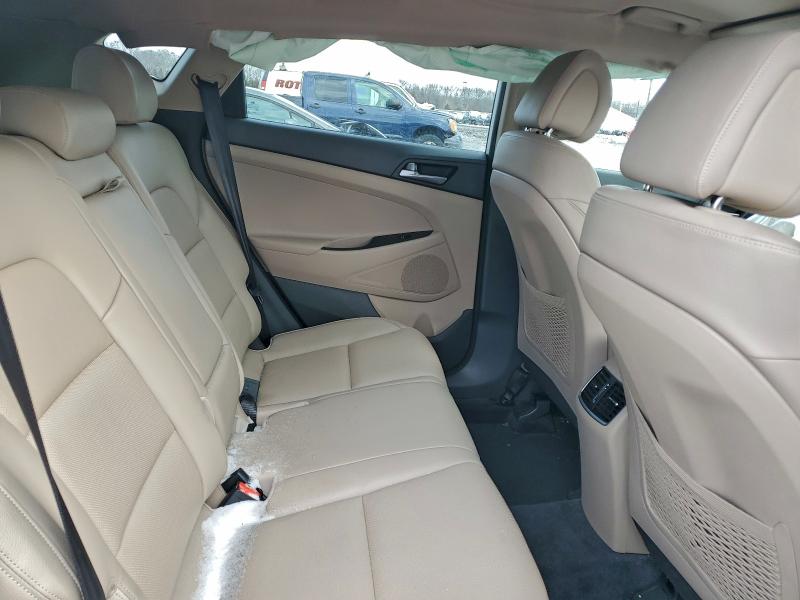 Photo 10 from auction – 2016 HYUNDAI TUCSON LIM with VIN KM8J3CA23GU051942
