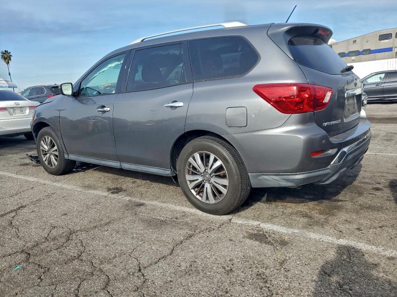 Photo 2 from auction – 2018 NISSAN PATHFINDER with VIN 5N1DR2MN3JC640059