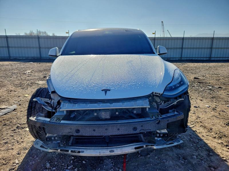 Photo 5 from auction – 2020 TESLA MODEL Y with VIN 5YJYGDEE1LF014506