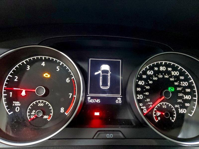 Photo 9 from auction – 2017 VOLKSWAGEN GOLF ALLTR with VIN 3VWH17AU5HM525071