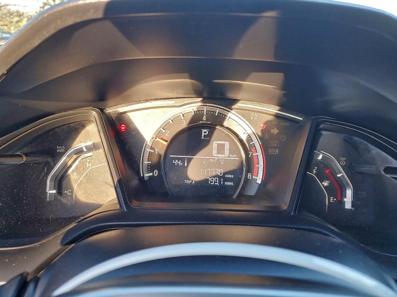 Photo 9 from auction – 2018 HONDA CIVIC LX with VIN 2HGFC2F56JH560264