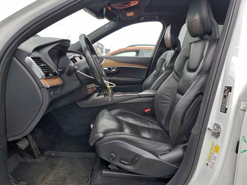 Photo 7 from auction – 2016 VOLVO XC90 T6 with VIN YV4A22PL9G1079132