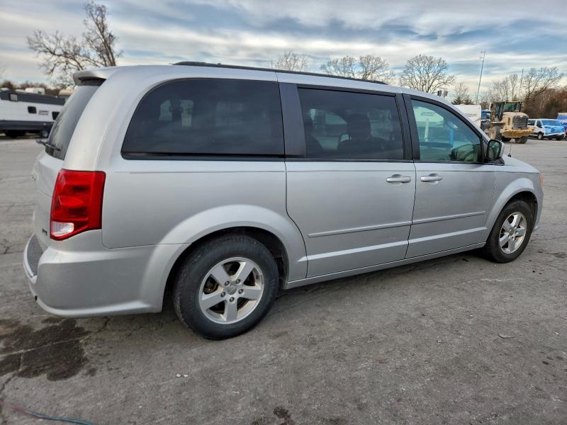 Photo 3 from auction – 2012 DODGE GRAND CARA with VIN 2C4RDGCG3CR111505