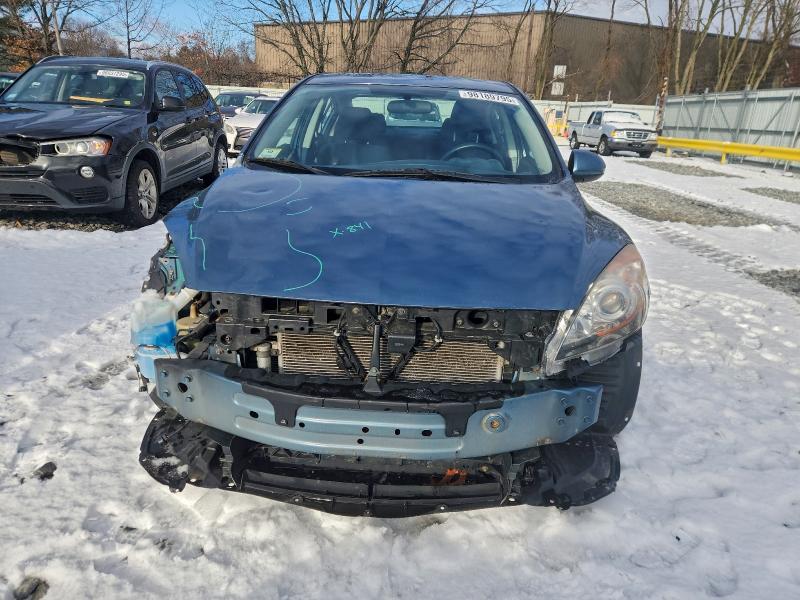 Photo 5 from auction – 2011 MAZDA 3 I with VIN JM1BL1VG4B1400961