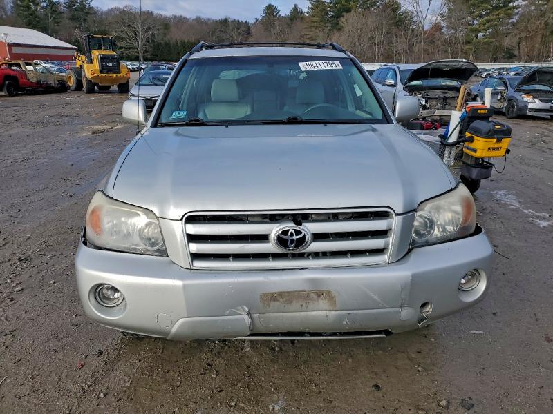 Photo 5 from auction – 2006 TOYOTA HIGHLANDER with VIN JTEDP21A360093147