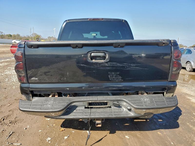 Photo 6 from auction – 2006 CHEVROLET SILVERADO with VIN 1GCEK19TX6Z236050