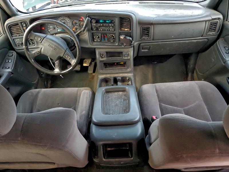 Photo 8 from auction – 2004 GMC NEW SIERRA with VIN 2GTEK19T841262409