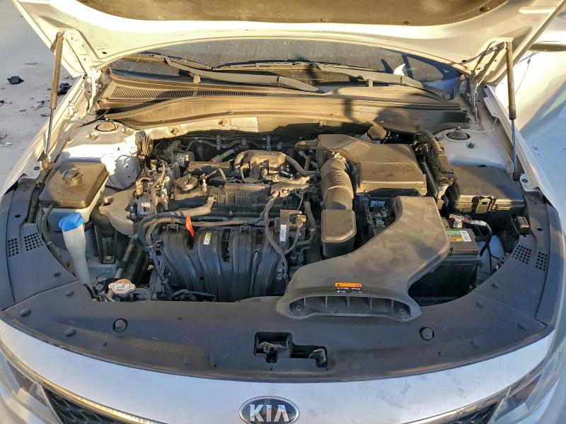 Photo 11 from auction – 2016 KIA OPTIMA LX with VIN KNAGT4L35G5104237