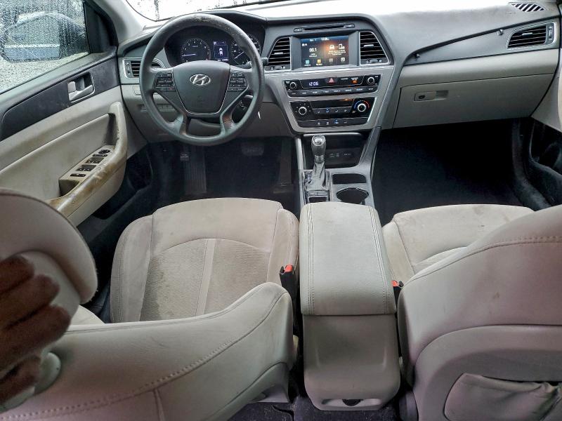 Photo 8 from auction – 2016 HYUNDAI SONATA SPO with VIN 5NPE34AF7GH320646