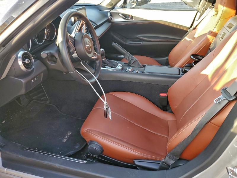 Photo 7 from auction – 2023 MAZDA MX-5 MIATA with VIN JM1NDAD70P0550753