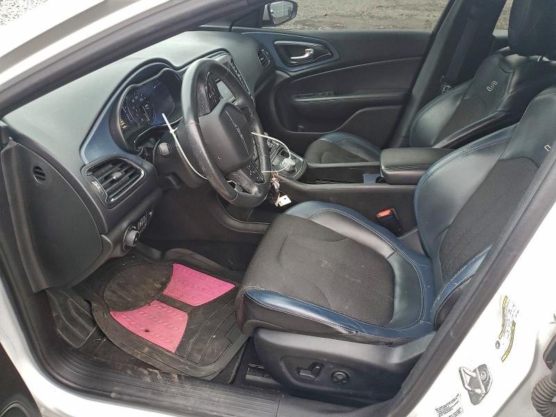Photo 7 from auction – 2016 CHRYSLER 200 S with VIN 1C3CCCBB0GN172891