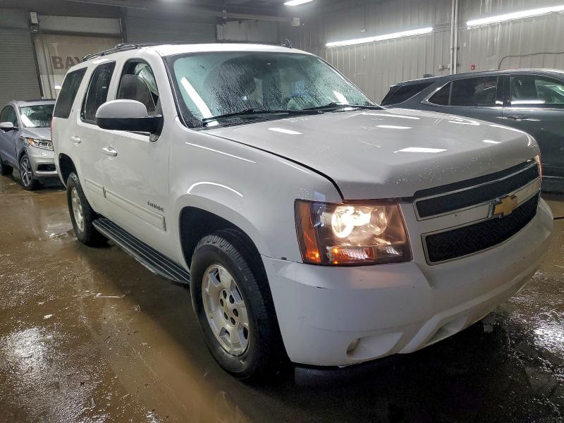 Photo 4 from auction – 2013 CHEVROLET TAHOE with VIN 1GNSKBE06DR351091