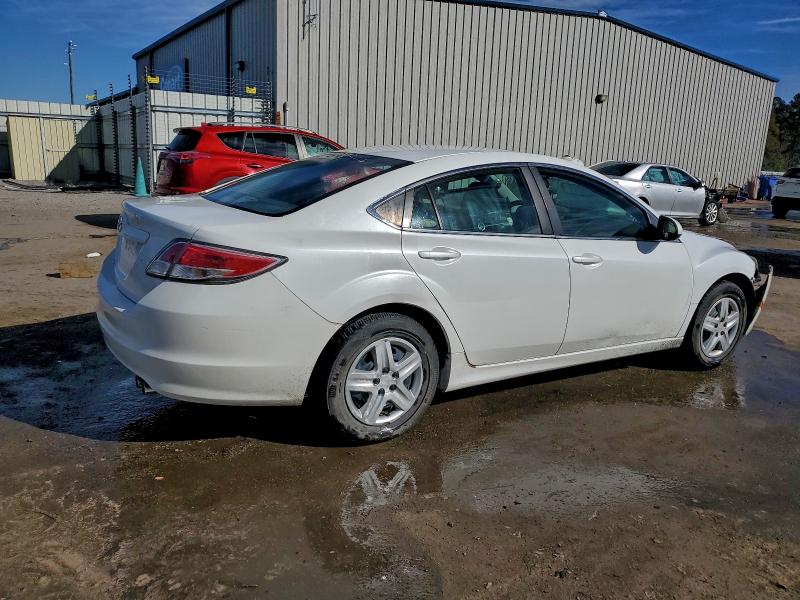 Photo 3 from auction – 2011 MAZDA 6 I with VIN 1YVHZ8BH0B5M09058
