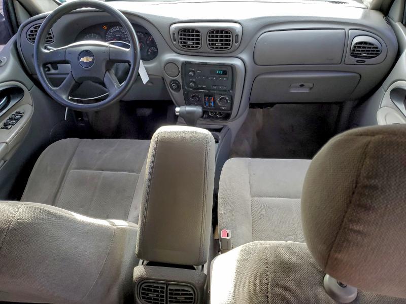 Photo 8 from auction – 2006 CHEVROLET TRAILBLAZE with VIN 1GNDS13S862114587