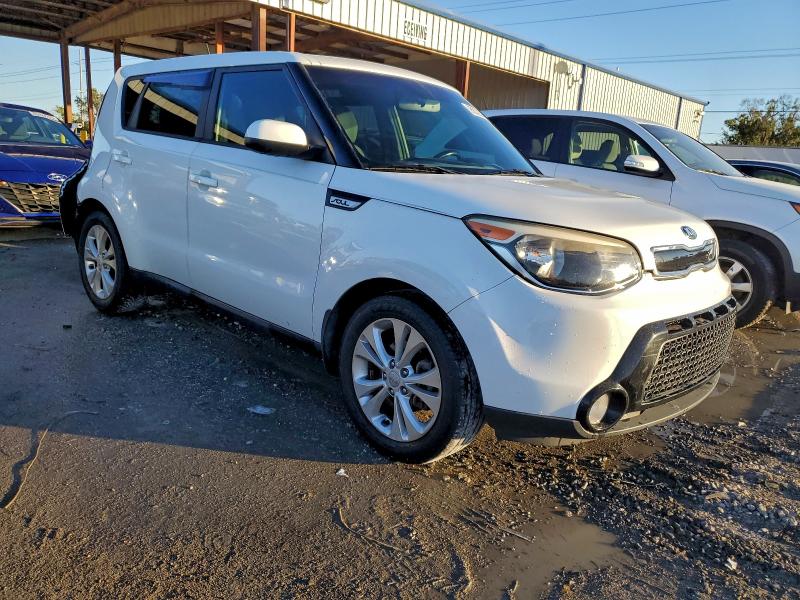 Photo 4 from auction – 2016 KIA SOUL + with VIN KNDJP3A59G7240564
