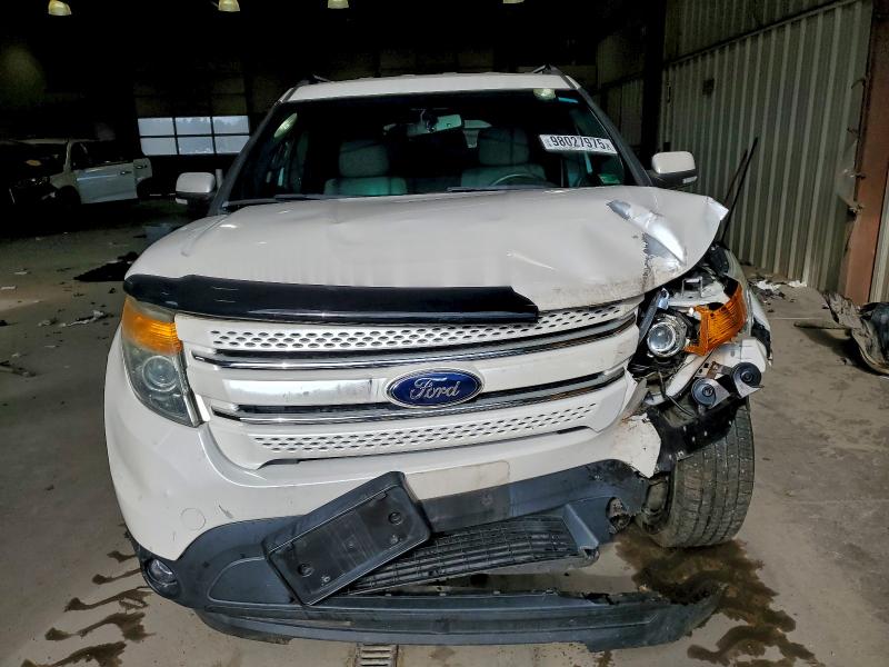 Photo 5 from auction – 2013 FORD EXPLORER L with VIN 1FM5K8F82DGB87438